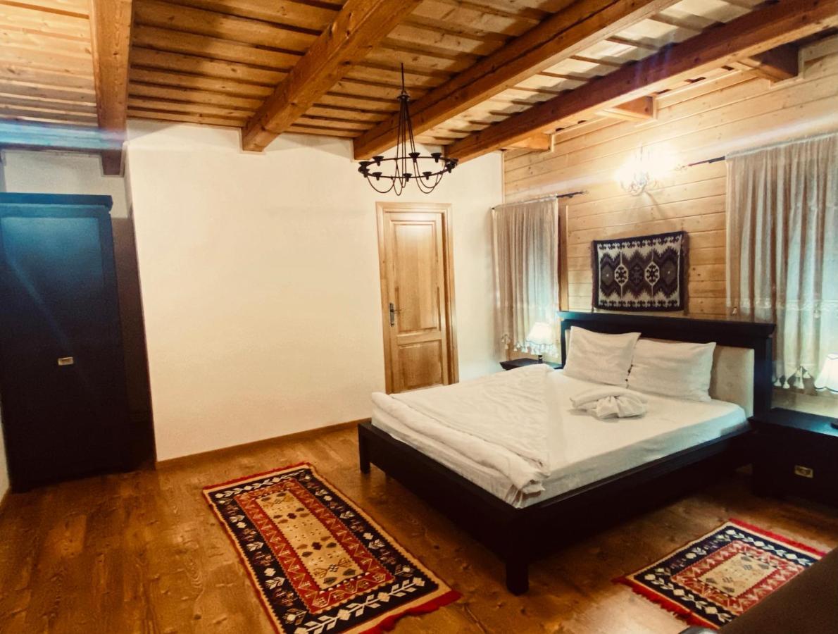Casa Chira Hotell Vişeu de Sus Eksteriør bilde